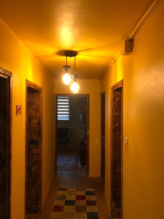 Ozzy Homes Apartment *